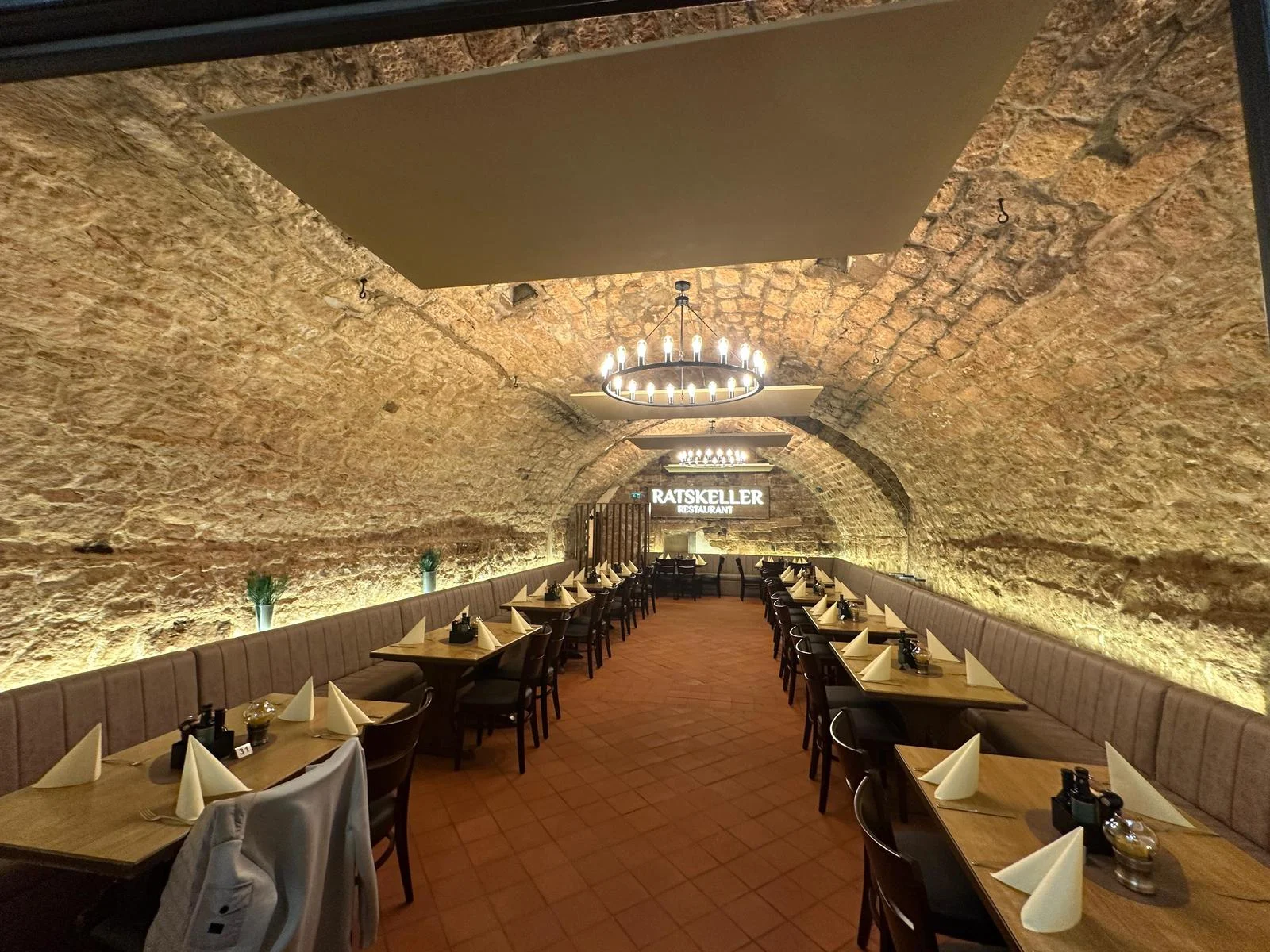 Historischer Gewölbekeller für Veranstaltungen — Ratskeller Tübingen